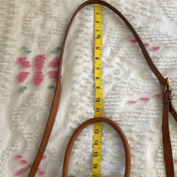 Beautiful Vintage Dooney&Bourke Dome Satchel..Taupe with British Tan details. - Picture 12 of 13